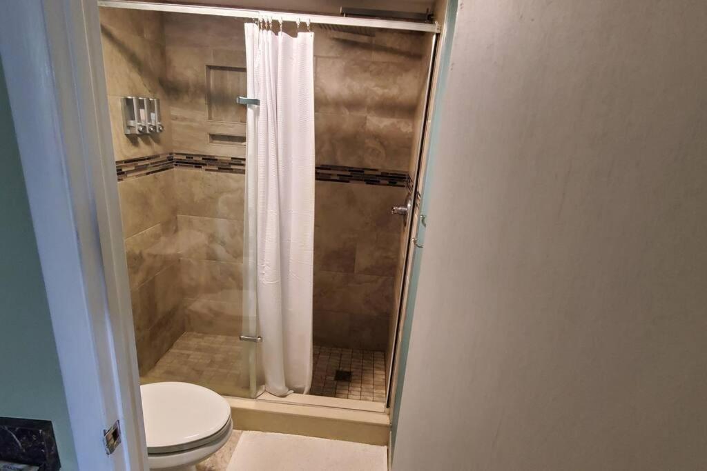 Fully Furnished, Beautiful, Spacious Two Bedroom Condo Lauderhill Extérieur photo
